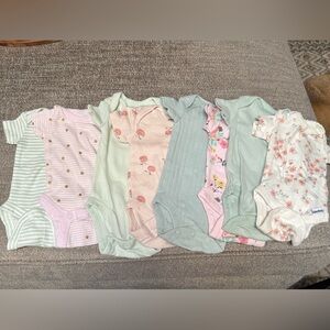 Gerber Baby Girls Mixed Pastel One-Piece Bodysuit Set - preemie